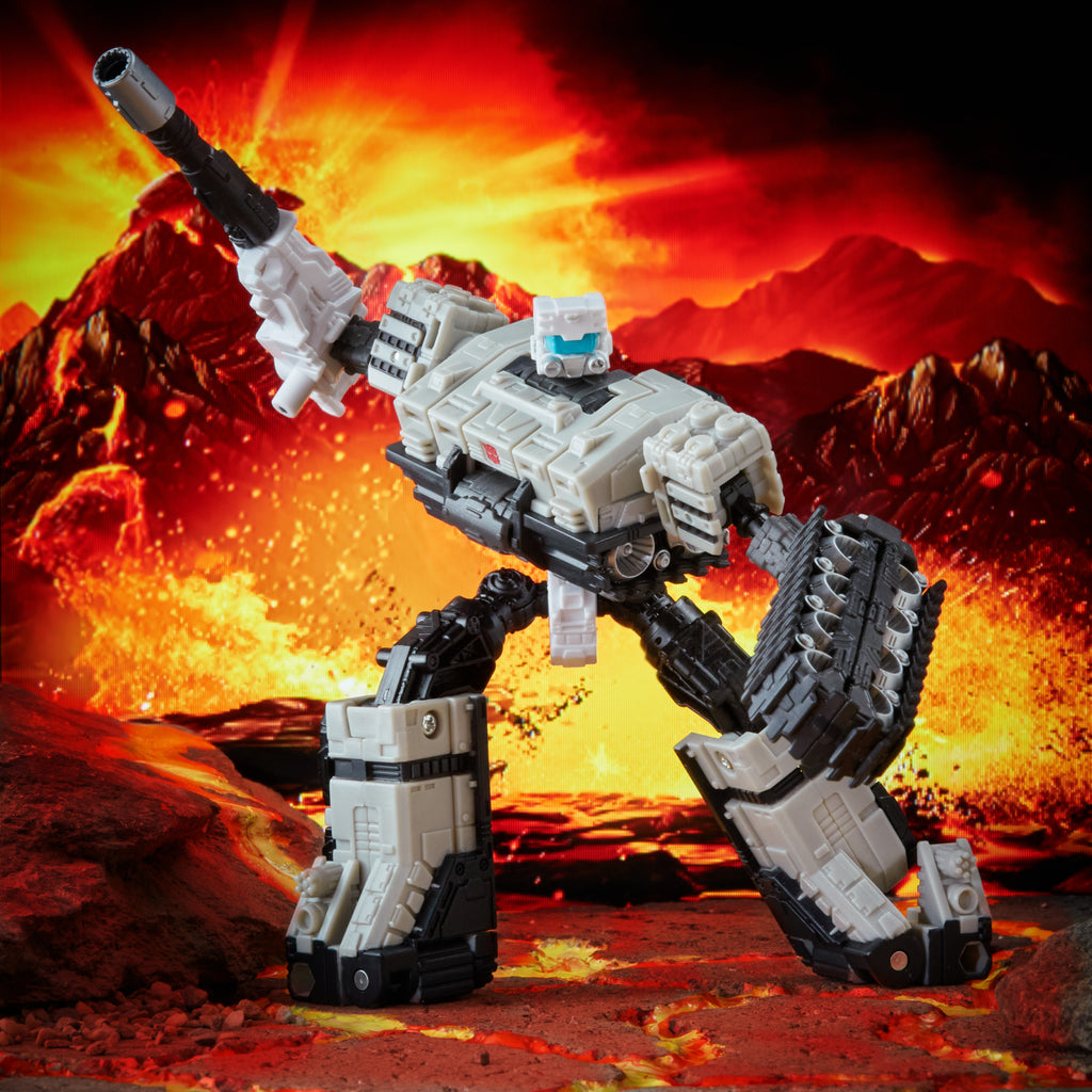 Transformers Generations War for Cybertron: Kingdom Deluxe WFC-K33 Autobot Slammer