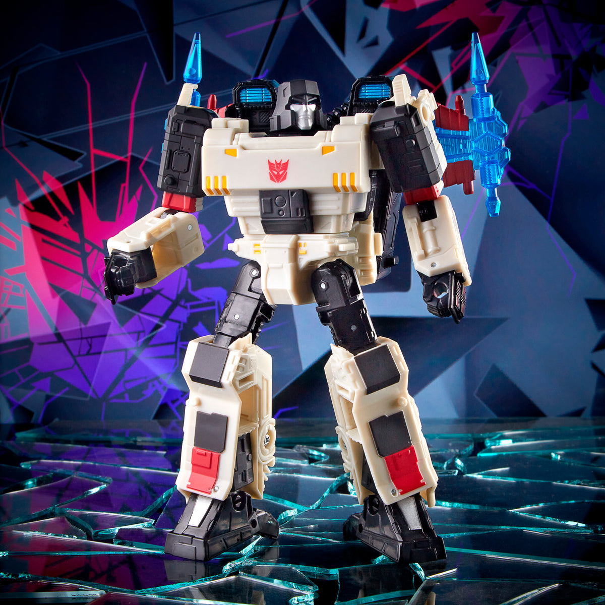 Transformers Generations Shattered Glass Collection Megatron & IDW's S – Hasbro  Pulse