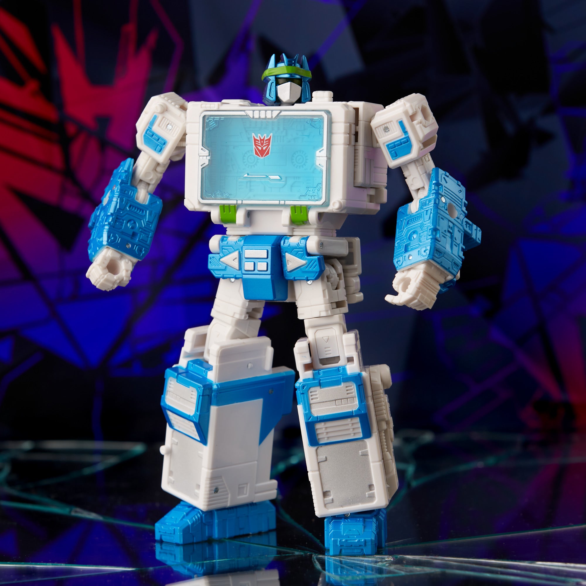 Transformers Generations Shattered Glass Collection Soundwave