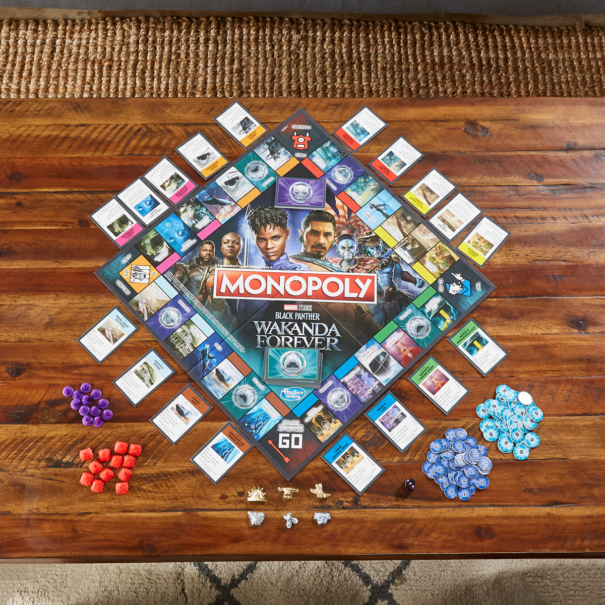  Hasbro Gaming Monopoly: Marvel Studios' Black Panther